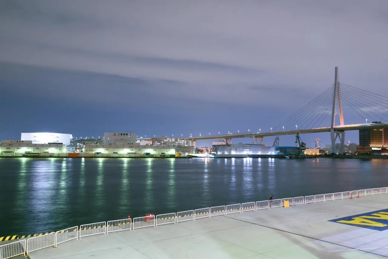 דירות Costiera Osaka Bay יפן